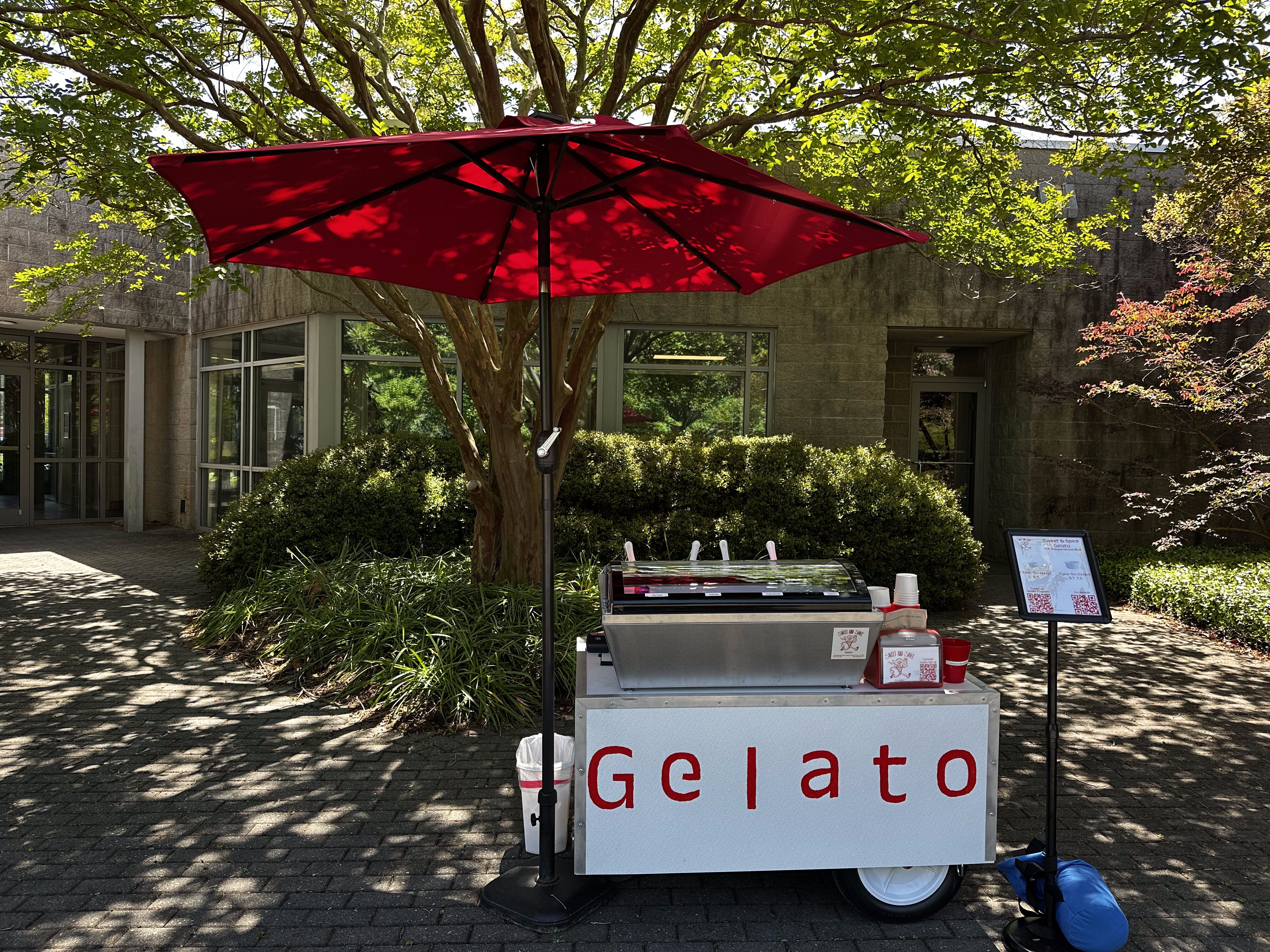 Guests enjoying gelato outdoors